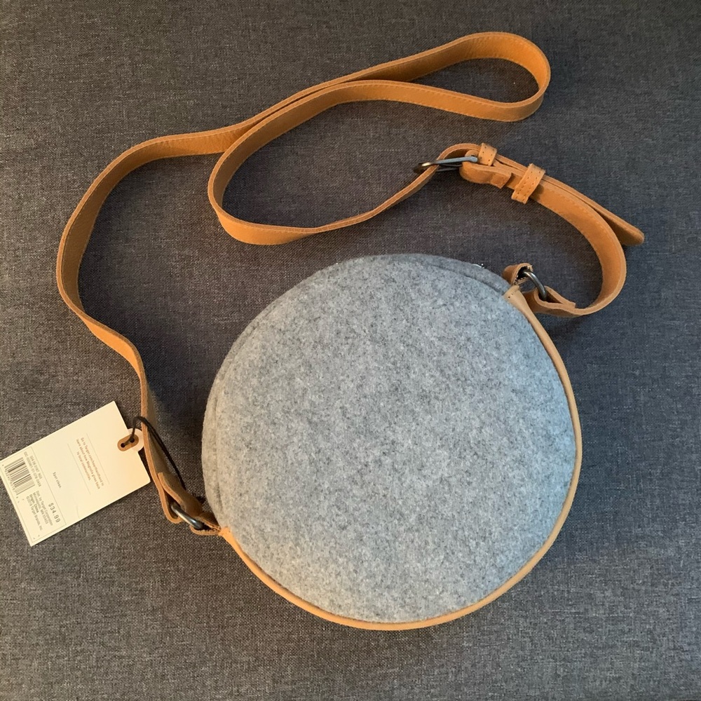 NWT Hearth & Hand with Magnolia Crossbody Bag - Picture 2 of 6